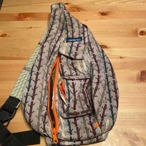 Kavu Crossbody Tree Print Bag